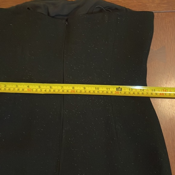 Badgley Mischka, strapless dress - size 8. Sparkle. Lined. - Picture 7 of 9